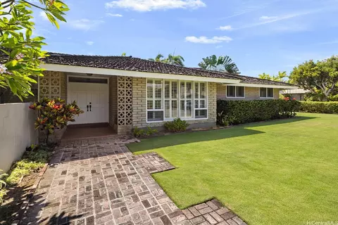 117 Kailuana Pl, Kailua, HI 96734