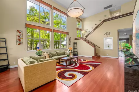 95-860 Ukuwai St, Mililani, HI 96789