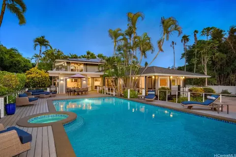68-222 Olohio St, Waialua, HI 96791