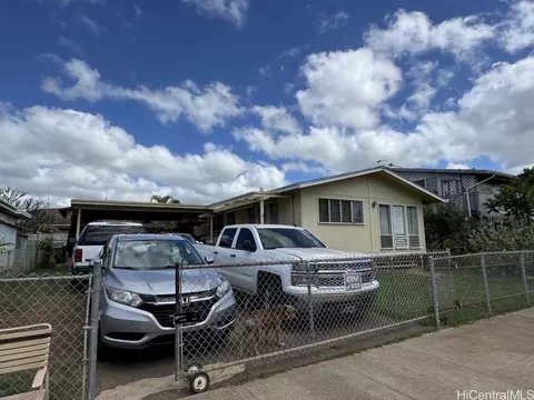 87-174 Manuulaula St, Waianae, HI 96792