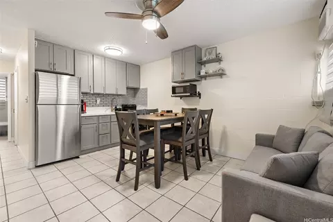 1863 Kaioo Dr #302, Honolulu, HI 96815