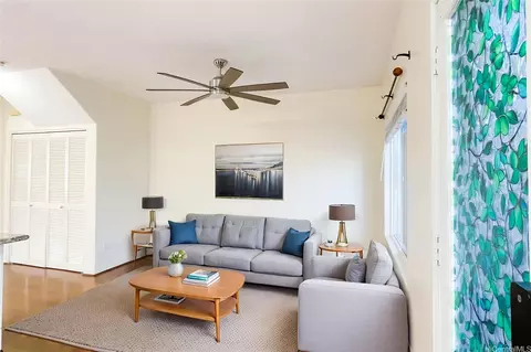 91-1025 Kaileolea Dr #J4, Ewa Beach, HI 96706