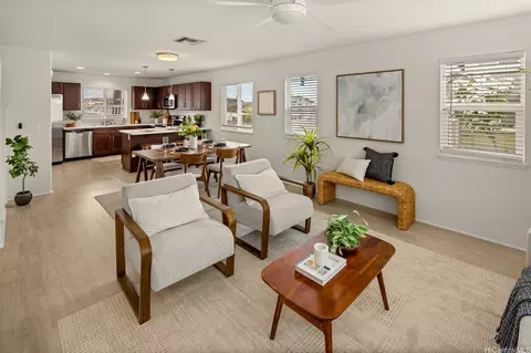 94-470 Paiwa St #35, Waipahu, HI 96797