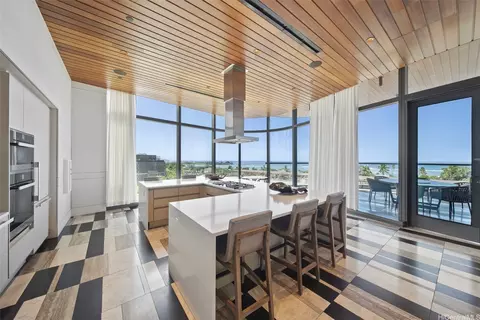 1108 Auahi St #2208, Honolulu, HI 96814