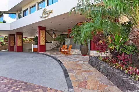 2045 Kalakaua Ave #304, Honolulu, HI 96815