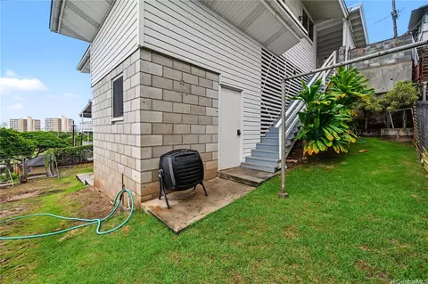 Exterior - 2911 Eugene Pl, Honolulu, HI 96816 photo 5 of 5