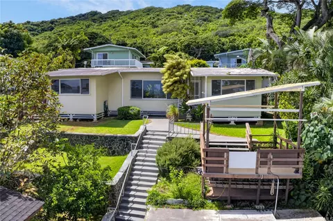47-220 Kamehameha Hwy, Kaneohe, HI 96744