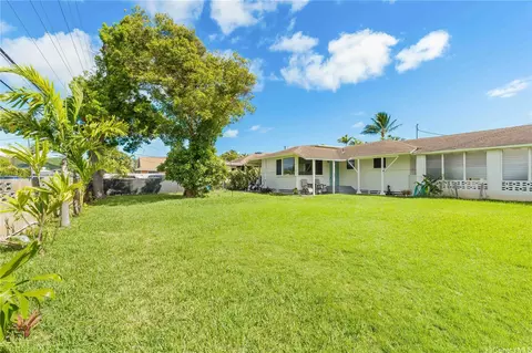 320 Oneawa St, Kailua, HI 96734