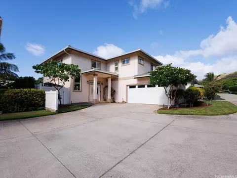 499 Kealahou St #5, Honolulu, HI 96825