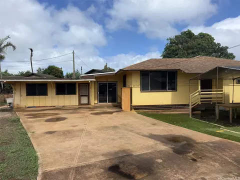 67-379 Kukea Cir, Waialua, HI 96791