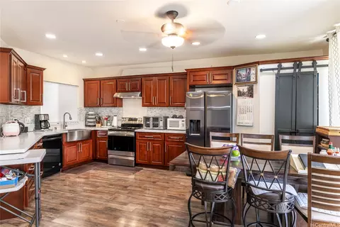 91-957 Laaulu St #40F, Ewa Beach, HI 96706