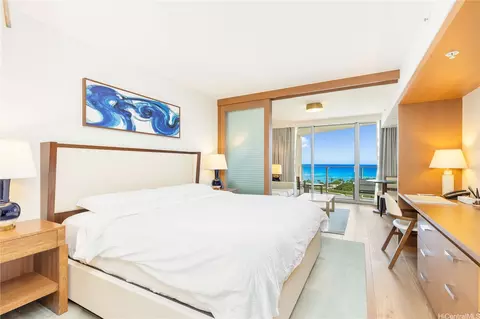 2139 Kuhio Ave #D2207, Honolulu, HI 96815