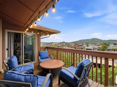 1237 Akipohe Sts #4C, Kailua, HI 96734