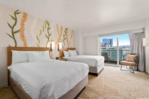 410 Atkinson Dr #2003, Honolulu, HI 96814