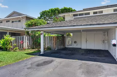 314 Opihikao Pl #621, Honolulu, HI 96825