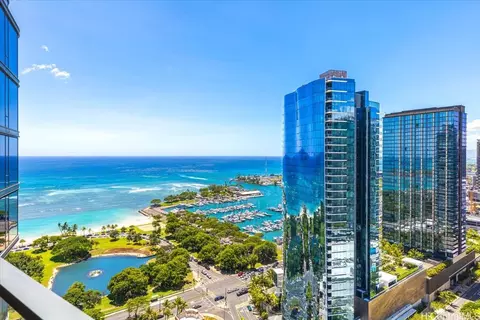 1108 Auahi St #2903, Honolulu, HI 96814