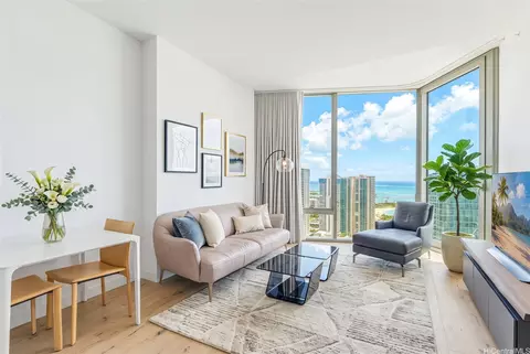 1001 Queen St #PH 4004, Honolulu, HI 96814