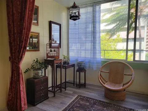 1720 Ala Moana Blvd #504A, Honolulu, HI 96815