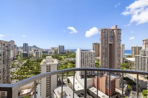 469 Ena Rd #2611, Honolulu, HI 96815