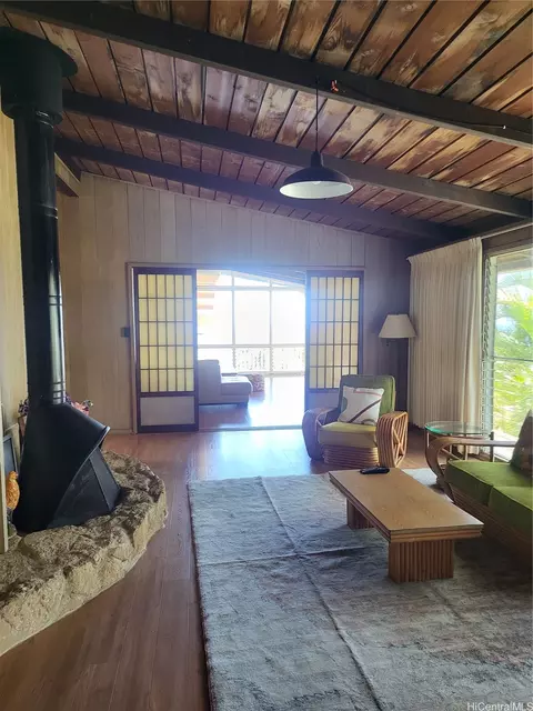 Living - 1901 Halekoa Dr, Honolulu, HI 96821 photo 3 of 3