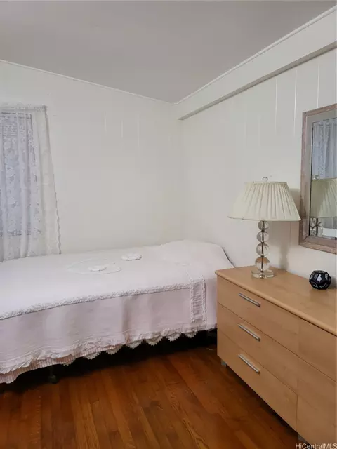 Bedroom - 1901 Halekoa Dr, Honolulu, HI 96821 photo 4 of 4