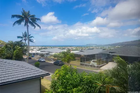 502 Kekupua St, Honolulu, HI 96825
