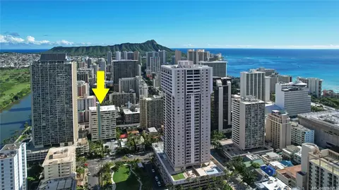 435 Seaside Ave #701, Honolulu, HI 96815