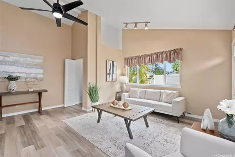 95-205 Paehia Pl, Mililani, HI 96789