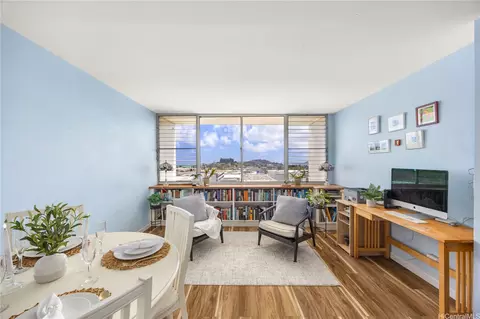 46-255 Kahuhipa St #A705, Kaneohe, HI 96744
