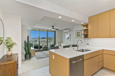 1388 Kapiolani Blvd #3408, Honolulu, HI 96814