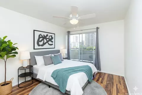 509 University Ave #703, Honolulu, HI 96826
