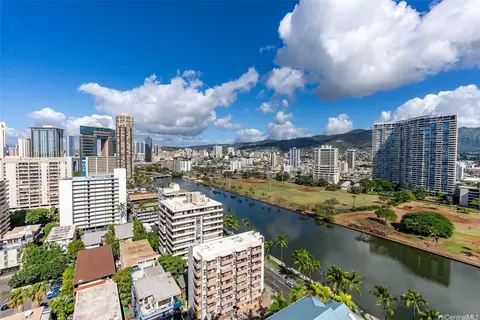 440 Olohana St #2108, Honolulu, HI 96815