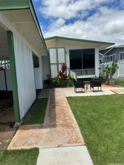 91-696 Kilipoe St, Ewa Beach, HI 96706