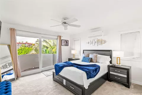 Bedroom - 671 Kahiau Loop, Honolulu, HI 96821 photo 5 of 7