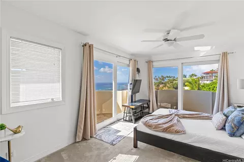 Bedroom - 671 Kahiau Loop, Honolulu, HI 96821 photo 3 of 7