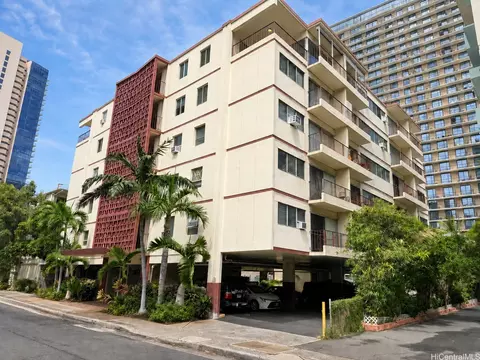 222 Kaiulani Ave #306, Honolulu, HI 96815