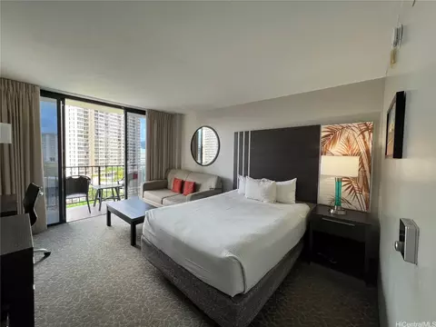 1850 Ala Moana Blvd #725, Honolulu, HI 96815