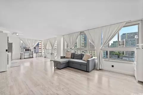 2421 Tusitala St #803, Honolulu, HI 96815