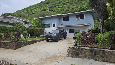 532 Pepeekeo Pl, Honolulu, HI 96825