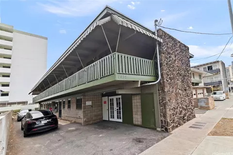 2032 Kapiolani Blvd, Honolulu, HI 96826