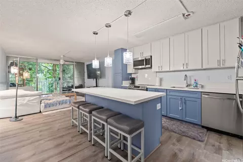 95-269 Waikalani Dr #C303, Mililani, HI 96789