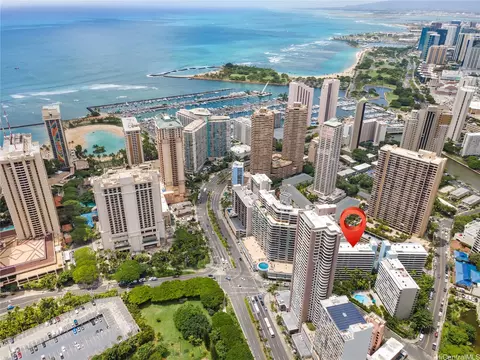 425 Ena Rd #1202A, Honolulu, HI 96815