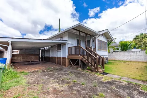 632 Olive Ave, Wahiawa, HI 96786