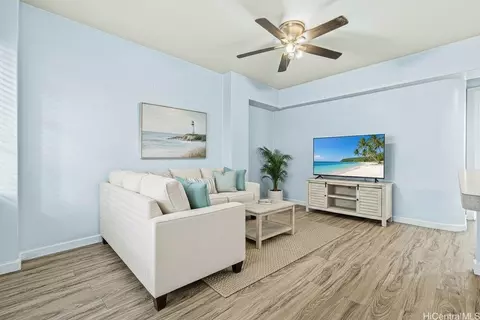 1868 Kahakai Dr #112, Honolulu, HI 96814