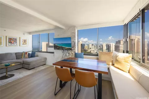 343 Hobron Ln #3901, Honolulu, HI 96815