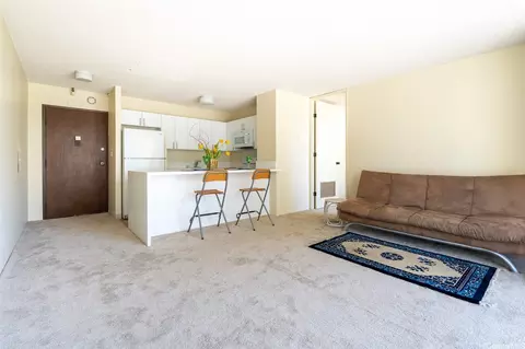 1925 Kalakaua Ave #901, Honolulu, HI 96815