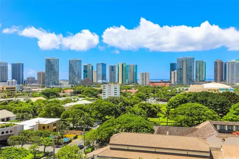 1314 Victoria St #1003, Honolulu, HI 96814