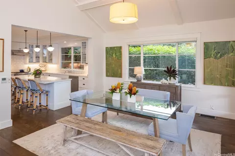 Dining - 4315 Panini Loop #A, Honolulu, HI 96816 photo 4 of 4