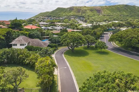 View/Area - 4315 Panini Loop #A, Honolulu, HI 96816 photo 1 of 1