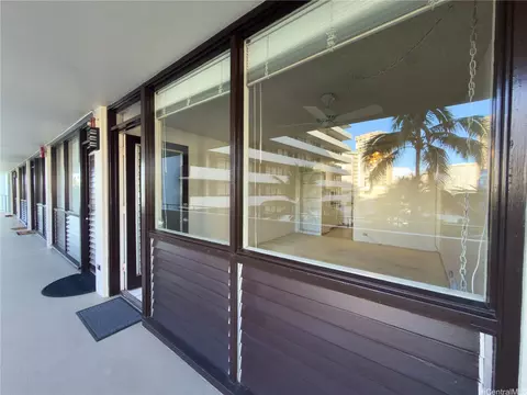 425 Ena Rd #805C, Honolulu, HI 96815